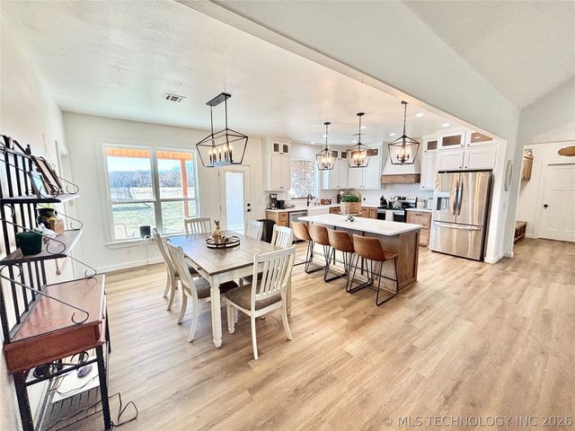 30501 S Fish Creek Road B, Stigler, OK 74462