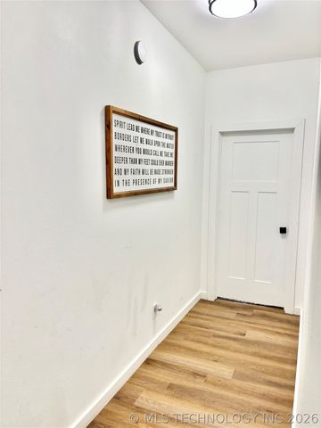 30501 S Fish Creek Road B, Stigler, OK 74462