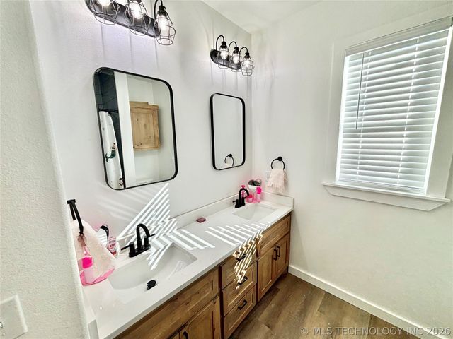 30501 S Fish Creek Road B, Stigler, OK 74462