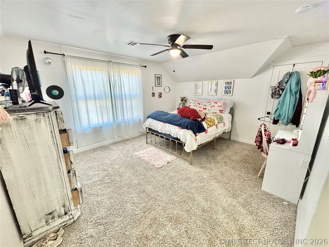 30501 S Fish Creek Road B, Stigler, OK 74462