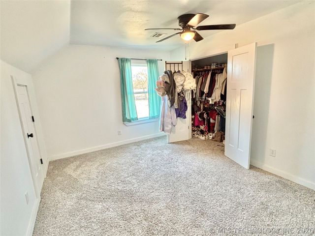 30501 S Fish Creek Road B, Stigler, OK 74462