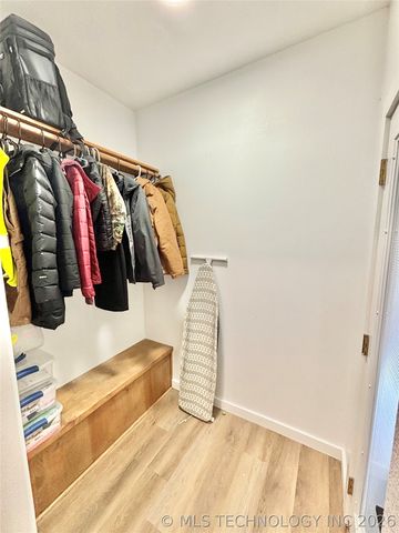 30501 S Fish Creek Road B, Stigler, OK 74462