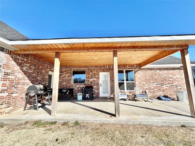 30501 S Fish Creek Road B, Stigler, OK 74462