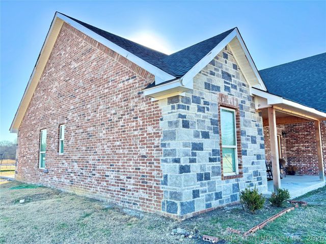 30501 S Fish Creek Road B, Stigler, OK 74462