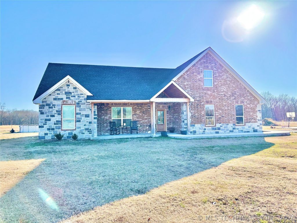 30501 S Fish Creek Road B, Stigler, OK 74462