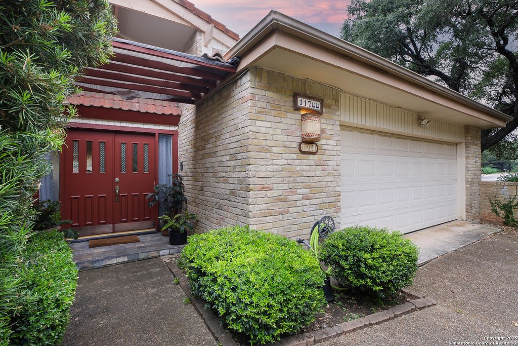 11700 Mission Trace, San Antonio, TX 78230