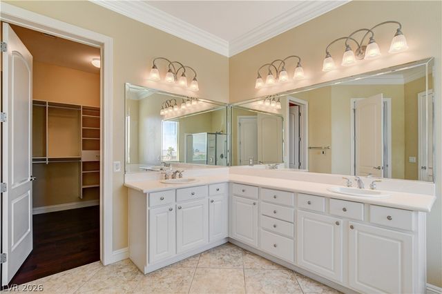 2370 Rosendale Village Avenue, Henderson, NV 89052