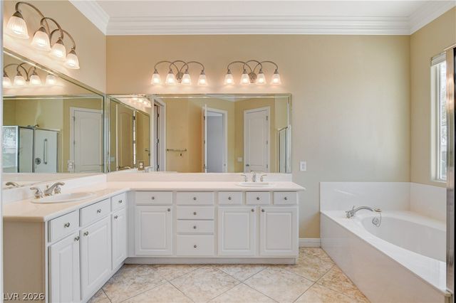 2370 Rosendale Village Avenue, Henderson, NV 89052