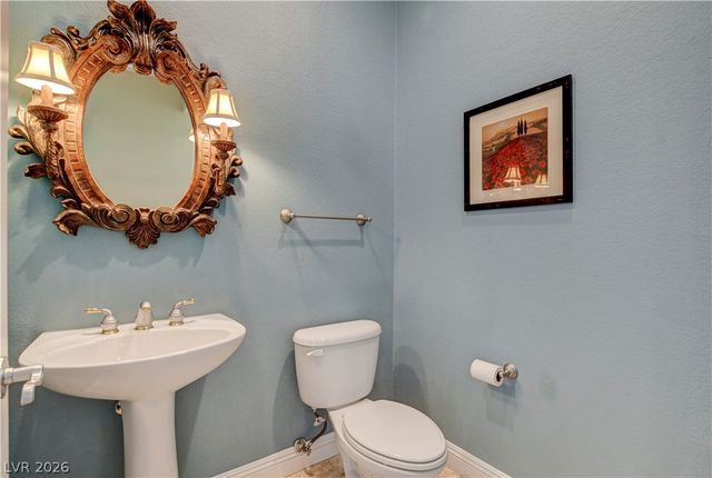 2370 Rosendale Village Avenue, Henderson, NV 89052