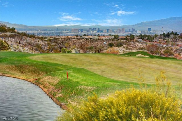 2370 Rosendale Village Avenue, Henderson, NV 89052