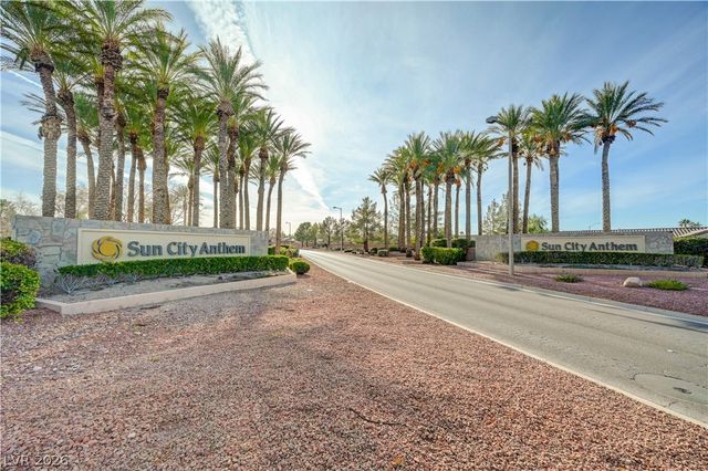 2370 Rosendale Village Avenue, Henderson, NV 89052