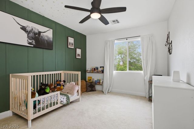 10884 Pentland Downs Street, Las Vegas, NV 89141