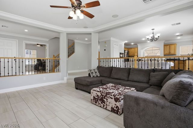 10884 Pentland Downs Street, Las Vegas, NV 89141