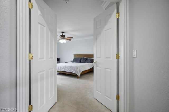 10884 Pentland Downs Street, Las Vegas, NV 89141