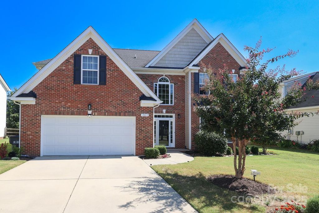 13017 Neely Glen Drive, Charlotte, NC 28278