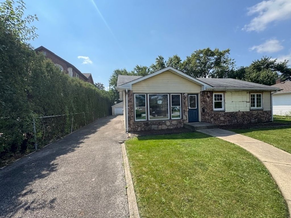 8229 W Summerdale Avenue, Chicago, IL 60656 — photo 2