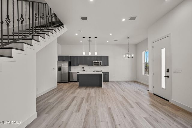 201 Desert Pass Street B-9, El Paso, TX 79912