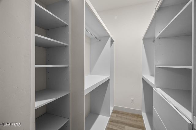 201 Desert Pass Street B-9, El Paso, TX 79912