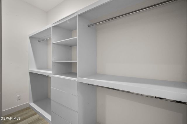 201 Desert Pass Street B-9, El Paso, TX 79912