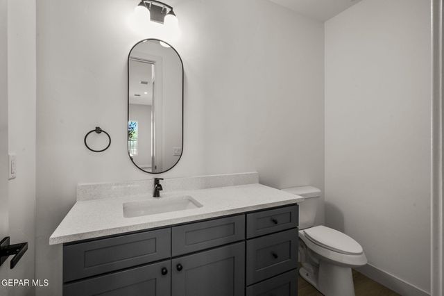 201 Desert Pass Street B-9, El Paso, TX 79912