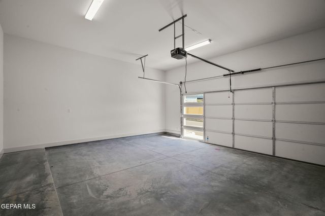 201 Desert Pass Street B-9, El Paso, TX 79912