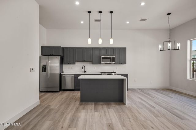 201 Desert Pass Street B-9, El Paso, TX 79912