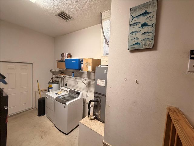 24521 ALLIGATOR ROAD, Astor, FL 32102