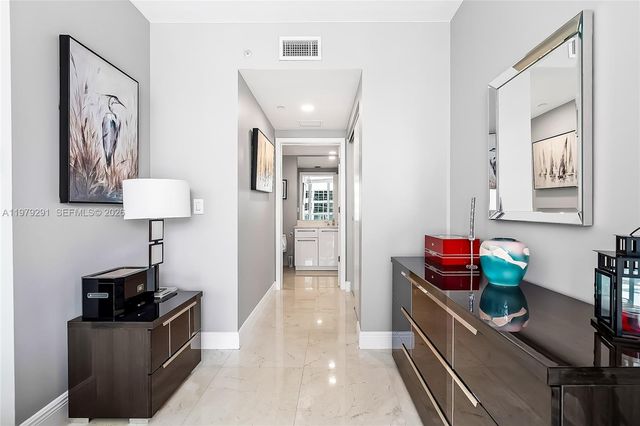 3101 S Ocean Dr 1206, Hollywood, FL 33019