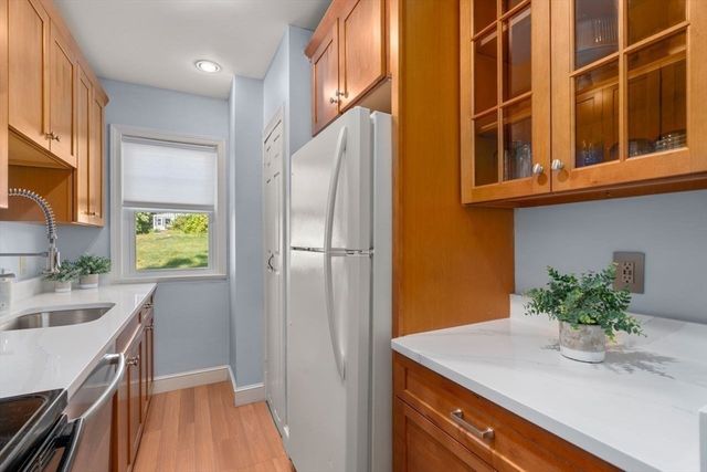 60 Haverhill Street, Andover, MA 01810