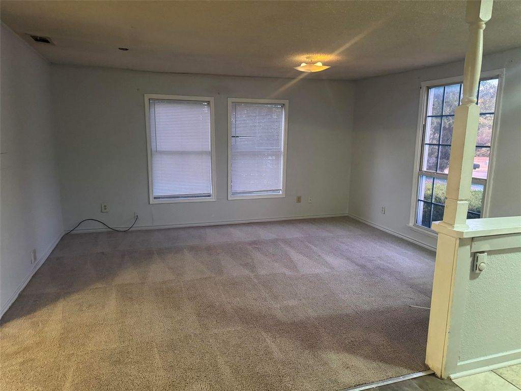 803 N Joe Wilson Road, Cedar Hill, TX 75104 — photo 5