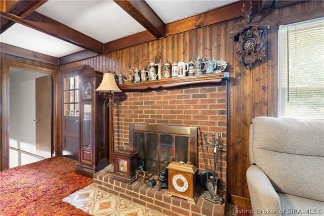 1207 Dogwood Road, Jeffersonville, IN 47130