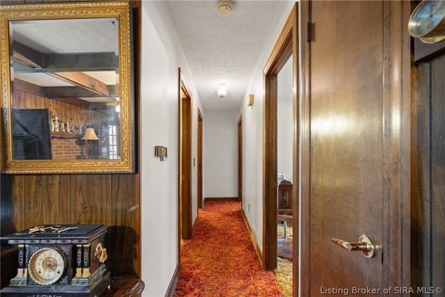 1207 Dogwood Road, Jeffersonville, IN 47130