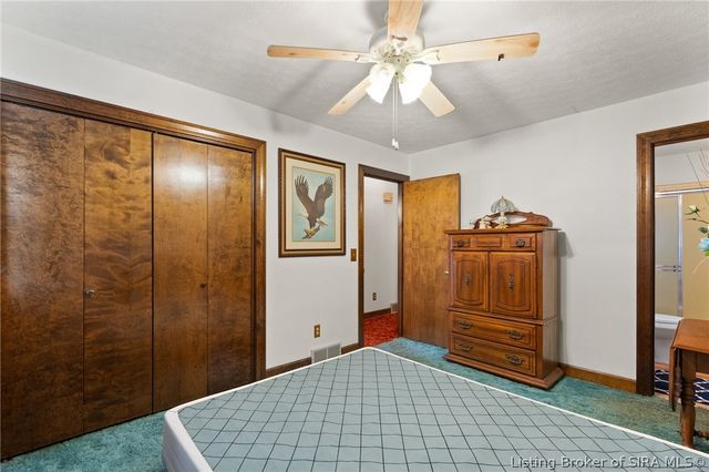 1207 Dogwood Road, Jeffersonville, IN 47130