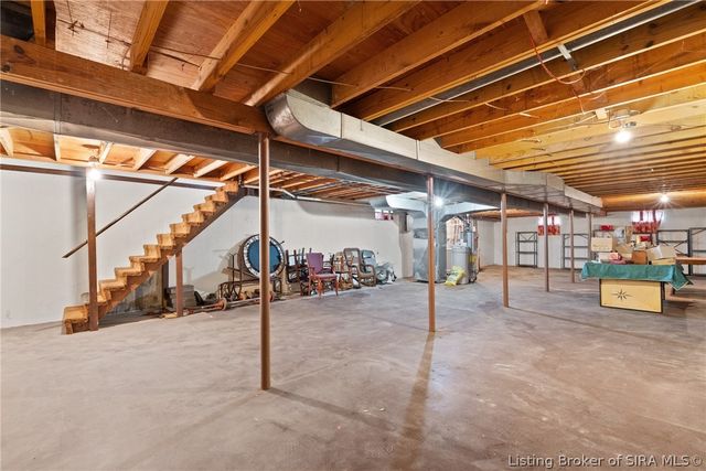 1207 Dogwood Road, Jeffersonville, IN 47130