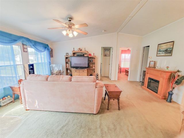 104 Curlew Drive, Palacios, TX 77465