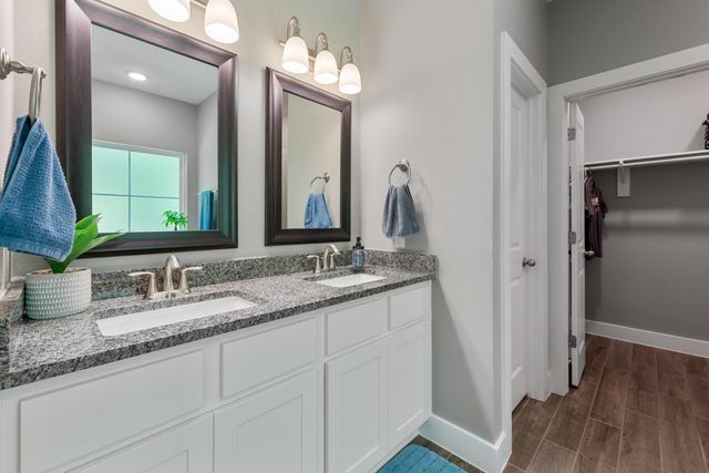 8729 Nathan Drive, Waller, TX 77484