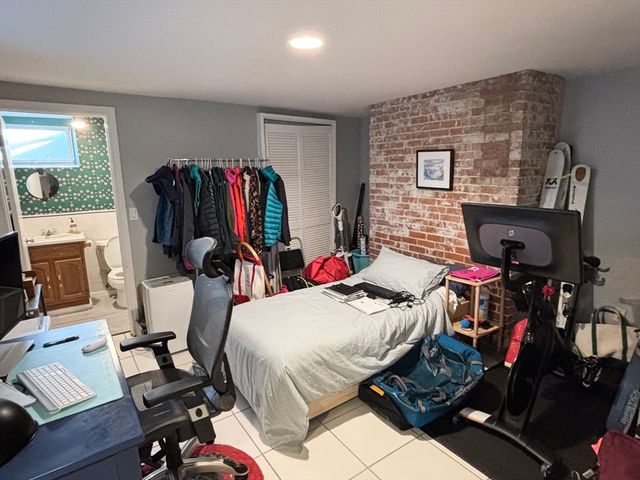 26 Kilsyth Road 26, Brookline, MA 02445