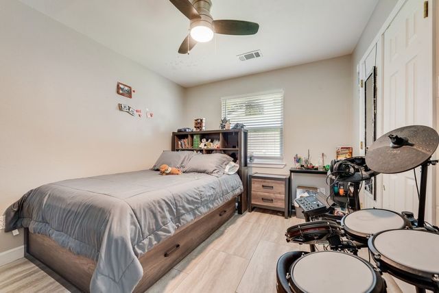 13660 Heartside Place, Farmers Branch, TX 75234