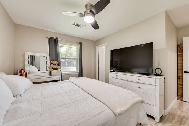 13660 Heartside Place, Farmers Branch, TX 75234