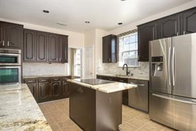 1904 Overlook Ridge Drive, Keller, TX 76248