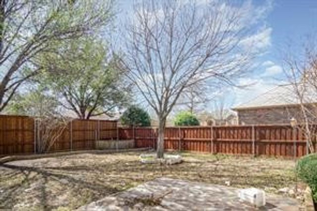 1904 Overlook Ridge Drive, Keller, TX 76248