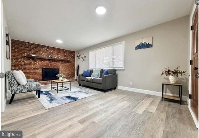 31 MANTUA RD, Mount Royal, NJ 08061