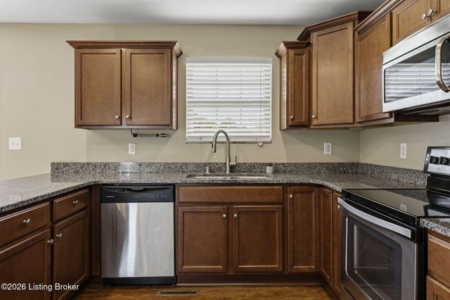 176 Graceland Trail, Elizabethtown, KY 42701