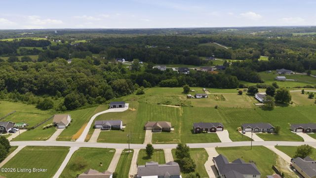 176 Graceland Trail, Elizabethtown, KY 42701