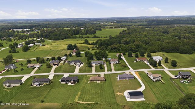 176 Graceland Trail, Elizabethtown, KY 42701
