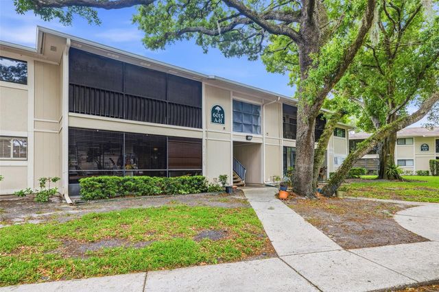 6015 LAKETREE LANE B, Temple Terrace, FL 33617