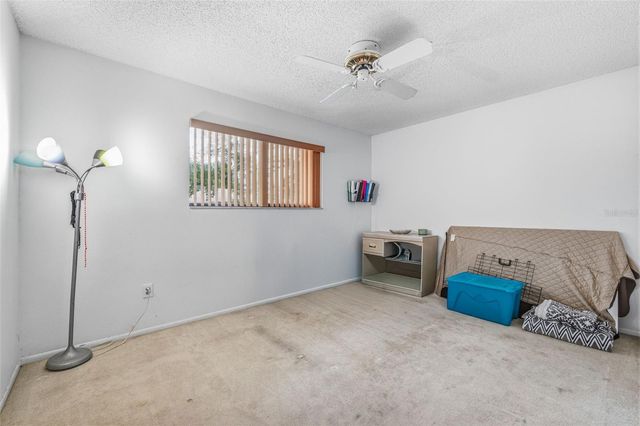 6015 LAKETREE LANE B, Temple Terrace, FL 33617