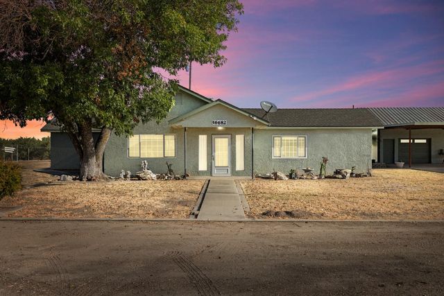 16682 S Steinegul Rd, Escalon, CA 95320