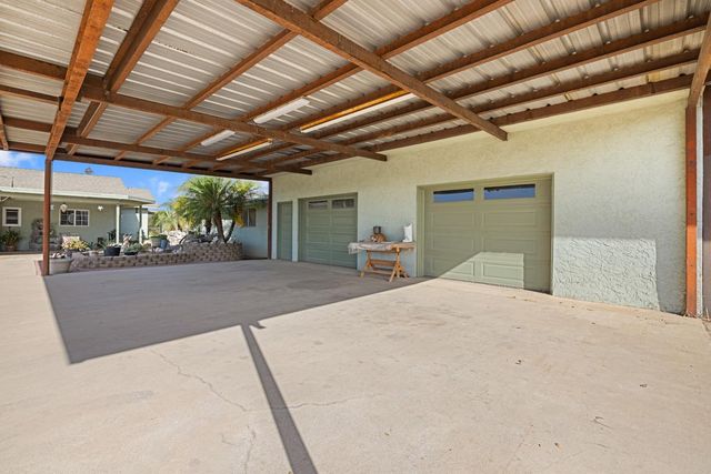 16682 S Steinegul Rd, Escalon, CA 95320