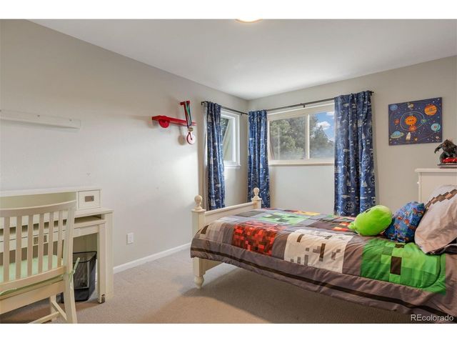 8239 W Baker Ave, Lakewood, CO 80227